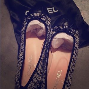 Brand New Inspired Black & White Flats